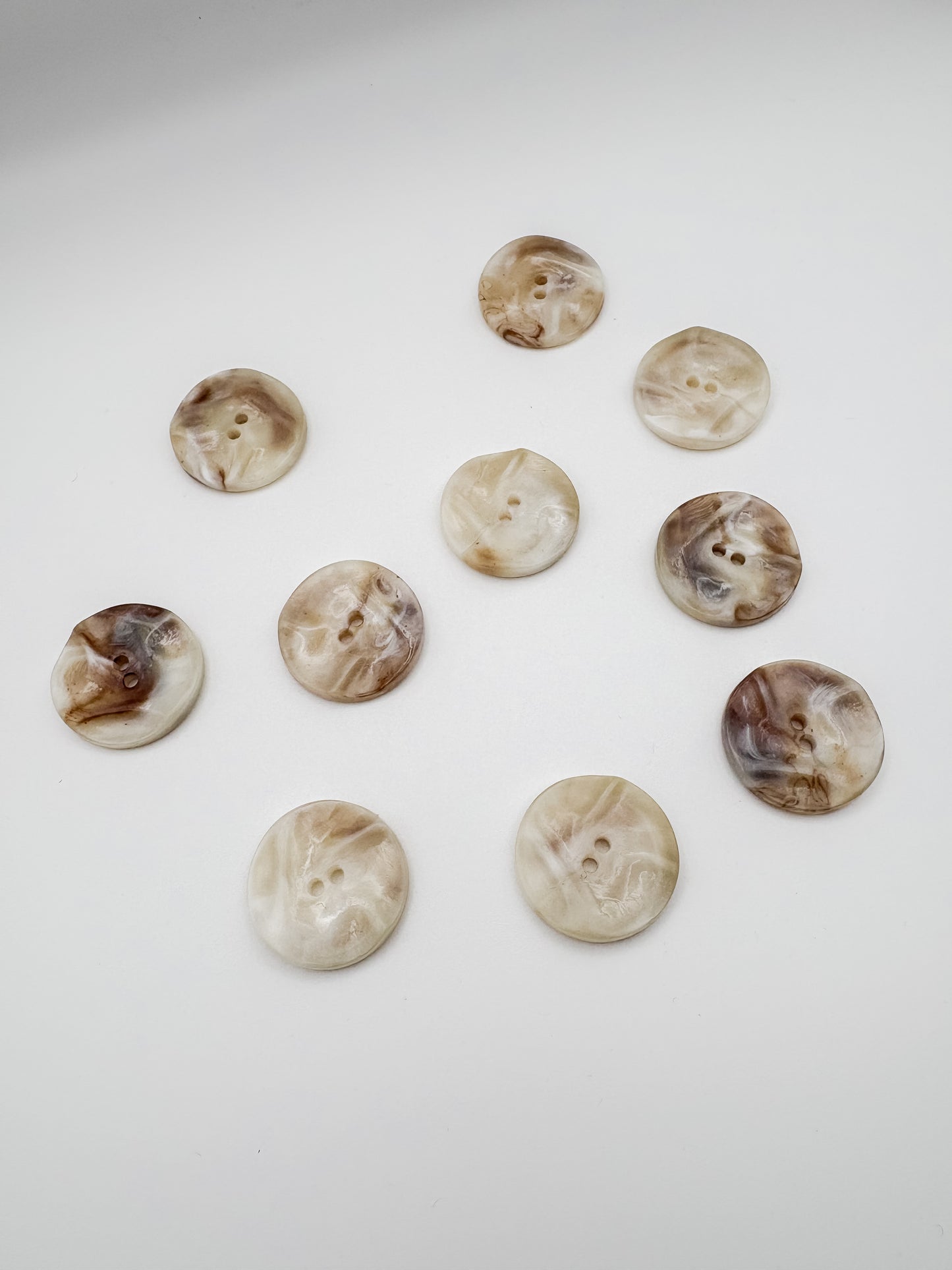 1” Vintage Faux Shell Buttons