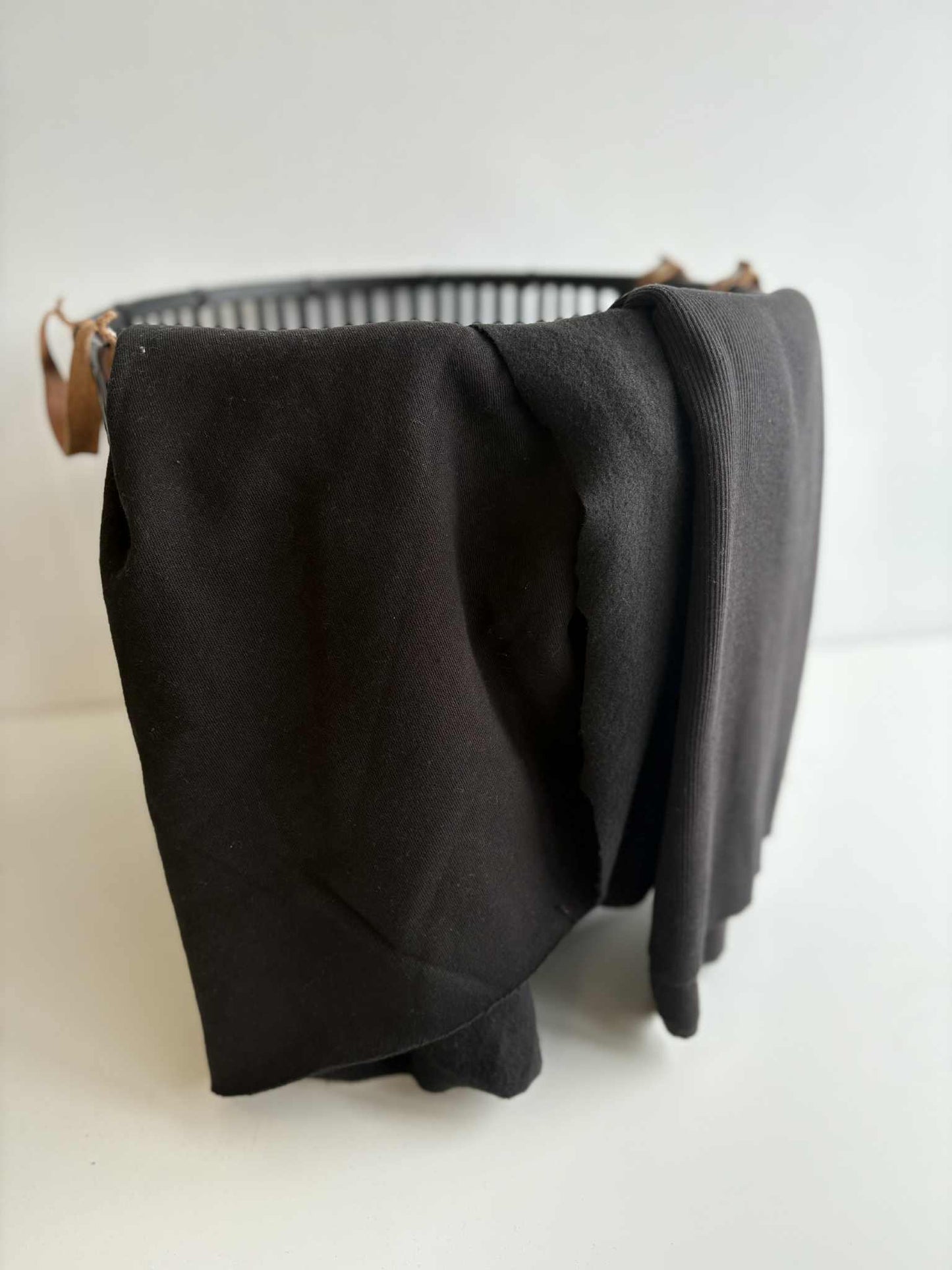 Frost Heavyweight Cotton Fleece & Rib - Basalt