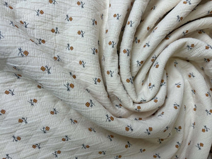 Cottage Floral Jacquard Cotton - Yarrow