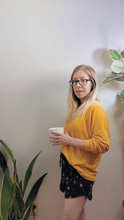 modelling top and shorts